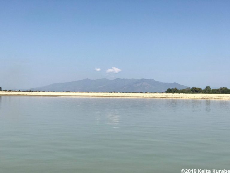 霊峰ンカイ山